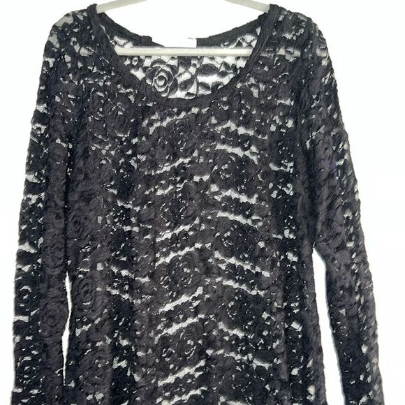 Maurices Black lace blouse SZ 2 - Picture 3 of 7